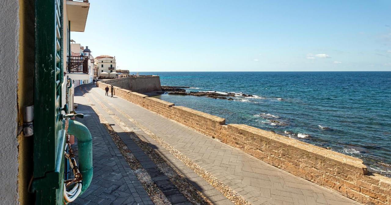Welcomely - Cavour 47 Apartment Alghero Ngoại thất bức ảnh
